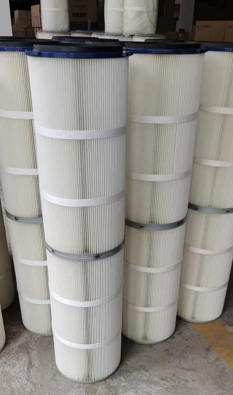 制造生產(chǎn)各種除塵濾芯除塵濾筒廠家-新鄉(xiāng)伊卡過(guò)濾-源頭廠家